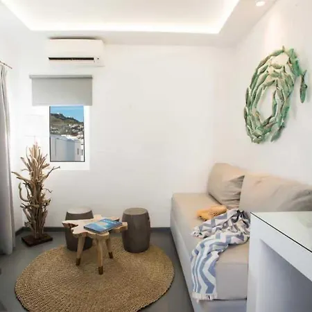 Апарт-отель Jonaz Suites Mykonos Town