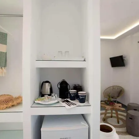 Aparthotel Jonaz Suites *