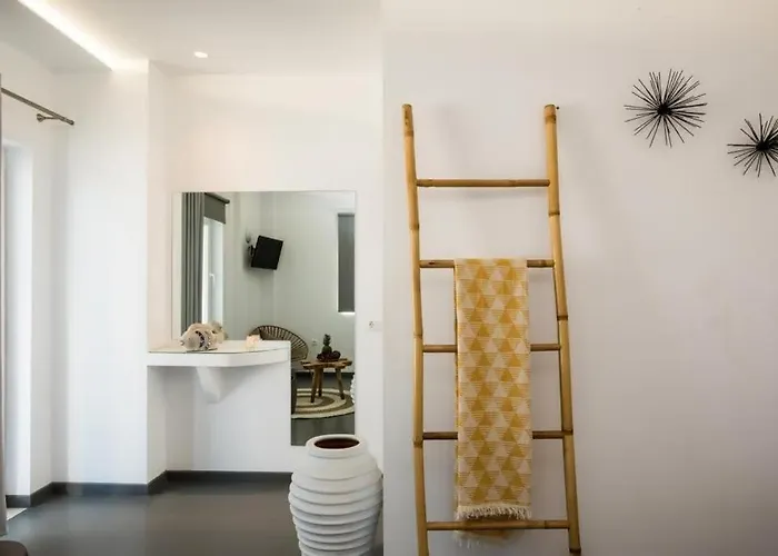 Aparthotel Jonaz Suites