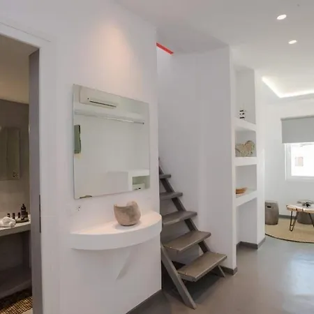 Apartahotel Jonaz Suites *